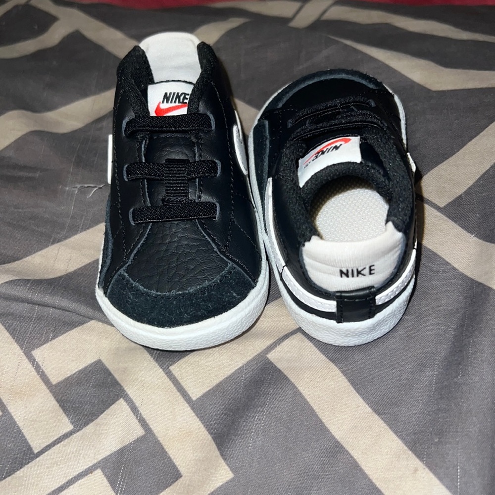 Nikes soft bottom